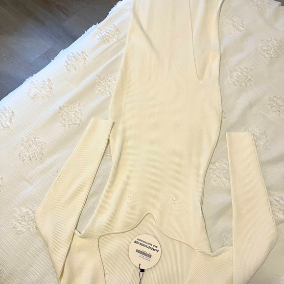 Babyboo Long Knit Dress - Picture 1 of 2